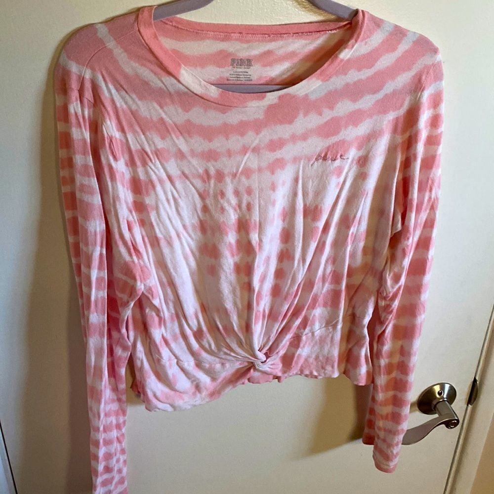 PINK -pinks and white- Tie-dye crop top. Size large.